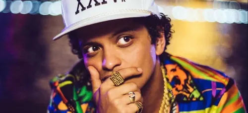 Bruno Mars : sa technique de drague hilarante avec un koala (Vidéo)