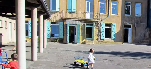 Loiret : un exhibitionniste arrêté sous un préau d’école