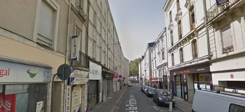 Angers : en string dans la rue, il prétend avoir raté le marathon