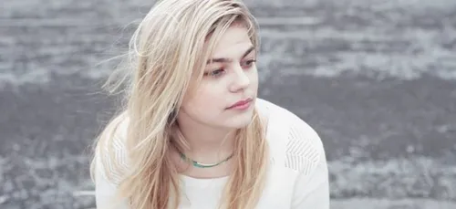 Louane confondue avec… Loana