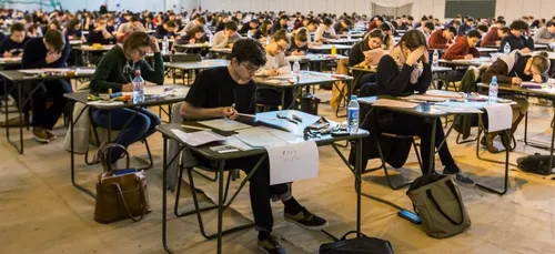 Un étudiant analyse le code source de Parcoursup !