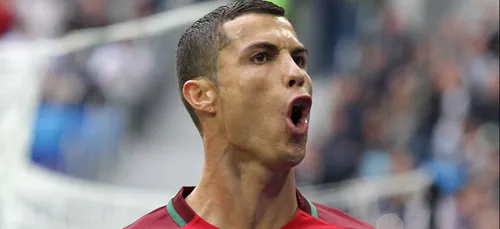 Mondial 2018 : Cristiano Ronaldo réconforte un enfant et émeut la...