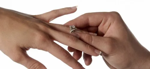 Ils se fiancent à la première rencontre!