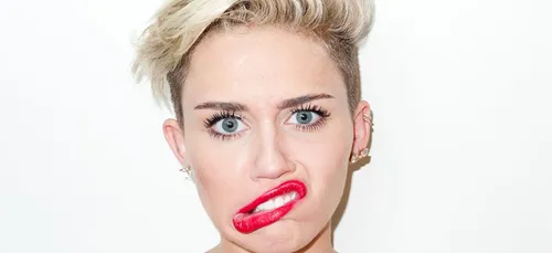 Miley Cyrus intègre The Voice