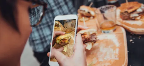 Pas de téléphone, un dessert gratuit!