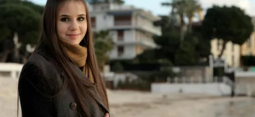 Marina Kaye dévoile son nouveau clip