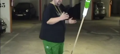 Oh mon balai, le buzz des éboueurs de paris