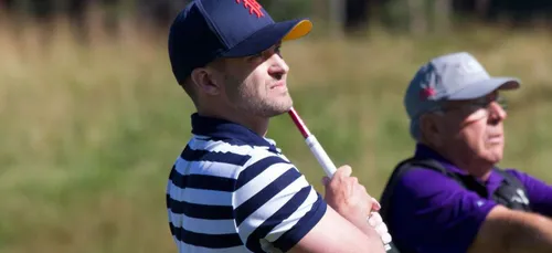 Justin Timberlake se fait frapper par un fan