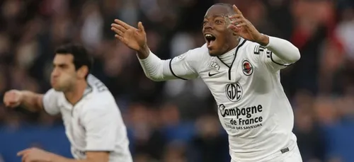 Il marque un but...sans le vouloir!