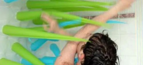 Spiky : un rideau de douche ecolo