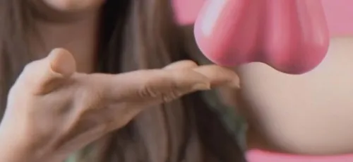 Des faux testicules à malaxer pour se détendre