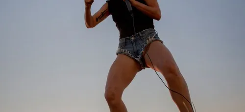 Lady Gaga part en tournée et au superbowl?