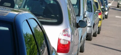 Les français sont des coquins en voiture!