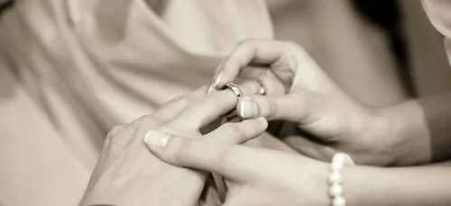 Il demande le divorce...2 heures après le mariage!