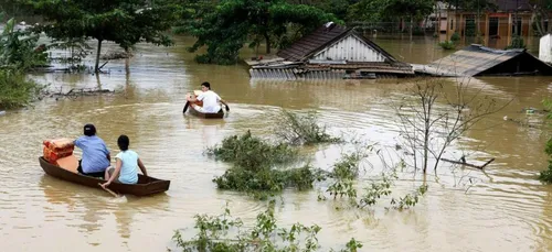 Ivres, ils innondent deux villages