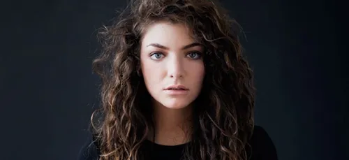Lorde virée d'un studio à New-York par... U2 ! 