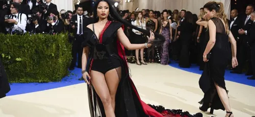 Nicki Minaj: sexy mais en playback !