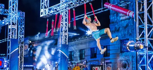 Ninja Warrior 2 : Christophe Beaugrand est l'invité de Sandra et...