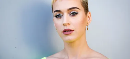 Katy Perry dévoile les coulisses du concert "One Love Manchester" !