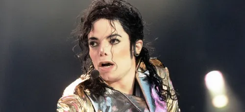 Vidéo - Huit ans après sa mort, hommage à Michael Jackson ! 