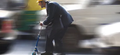 La SNCF teste ses trottinettes en libre service en banlieue