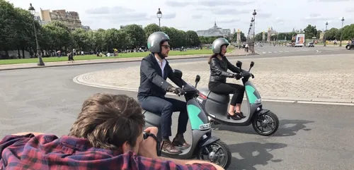 COUP: les scooters en libre-service en test à Paris !