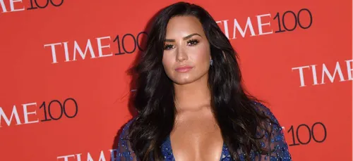 Demi Lovato : sa pool-party sexy et délirante pour le clip ‘’Sorry...