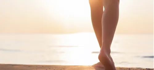 Été, soleil et chasse aux poils : l’épilation vue par les franciliens