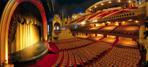 Le Grand Rex va finalement donner ses sièges à des associations