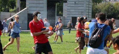 Une bataille d’eau géante se prépare à Paris !