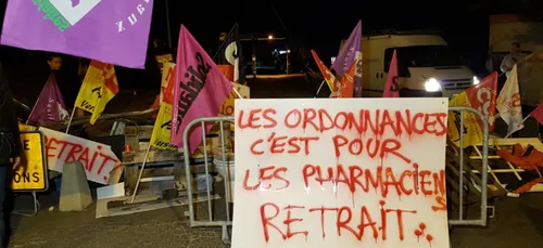 Le plus gros dépôt de carburant en Ile-de-France bloqué