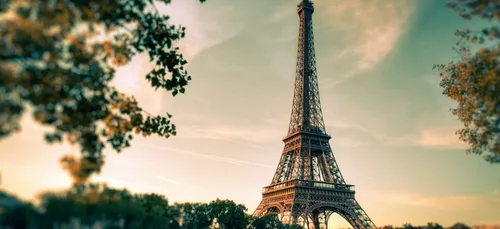 Bilan mitigé pour la piétonisation des quais à Paris