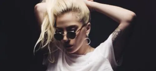 Lady Gaga : sa statue de cire est complètement ratée ! (PHOTOS)