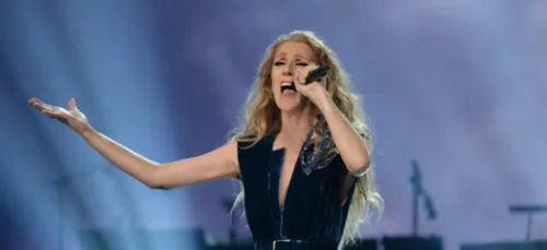 Céline Dion invite une fillette sur scène et fait le show (Vidéo)