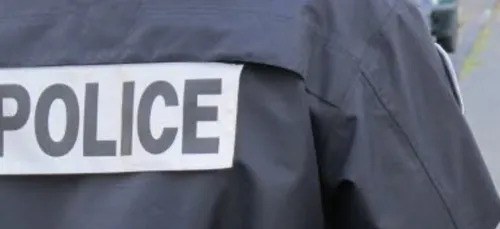 Un homme renversé et frappé à coup de batte de baseball