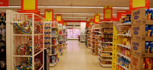 Des produits Lactalis possiblement contaminés dans un Cora...