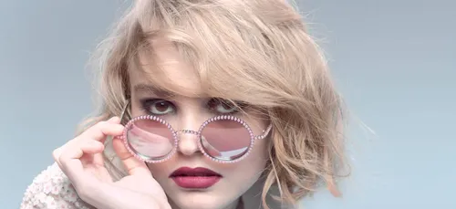 Lily Rose Depp topless sur Instagram (Photo)