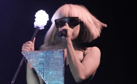 Lady Gaga annule sa tournée à cause de graves problèmes de santé