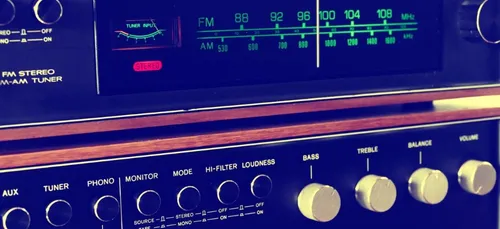 Enfilez vos rollers pour la journée mondiale de la radio !