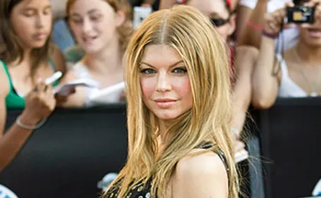 Fergie devient la risée du web après sa prestation au All-Star Game...