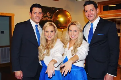 Etats-Unis : des jumeaux épousent… des jumelles !