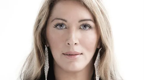 Loana est grand-mère !