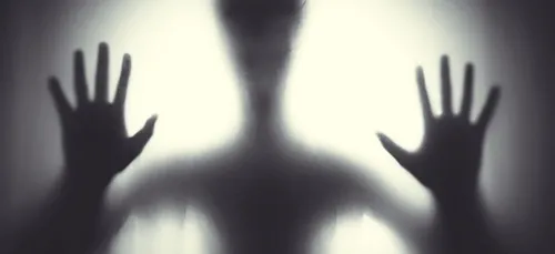 Après la mort d’un homme, elle découvre un détail terrifiant sur...