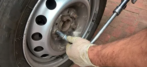 Routes : le contrôle technique devient plus sévère et plus cher