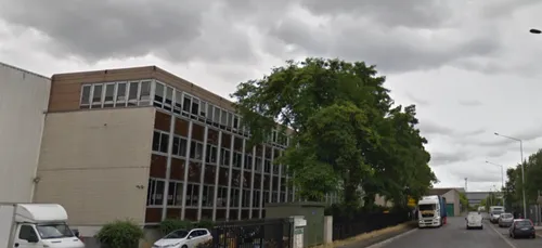 Deux jeunes femmes font une chute de 12 mètres pendant une soirée