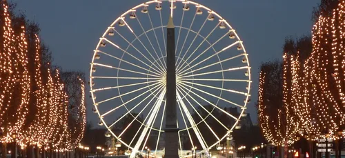 Paris : la grande roue a disparu de la place de la Concorde