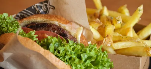 Bientôt la fin des publicités pour la malbouffe dans le métro ?