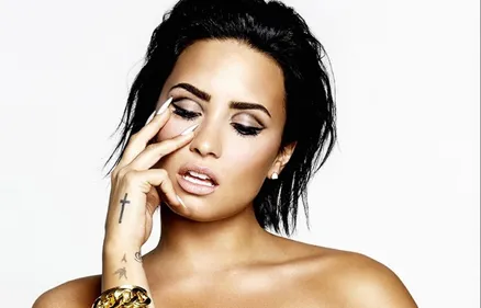 Demi Lovato : malade, elle raconte le calvaire qu'elle vit