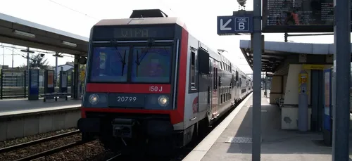 Ile-de-France : de l’eau et des brumisateurs distribués dans les...