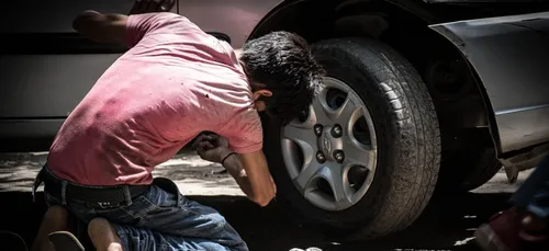 Un garagiste du Val-d’Oise et un expert maquillaient les épaves